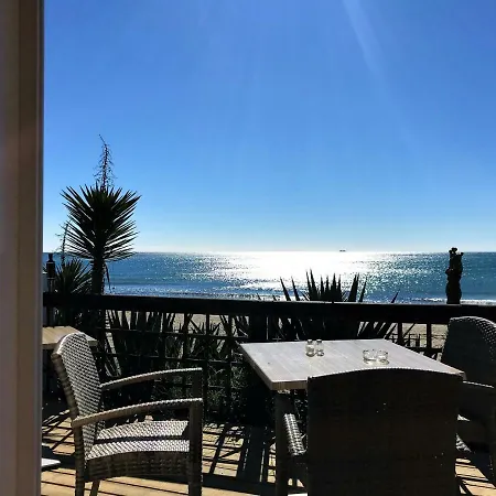 Dunas De Carib Playa Апартаменти